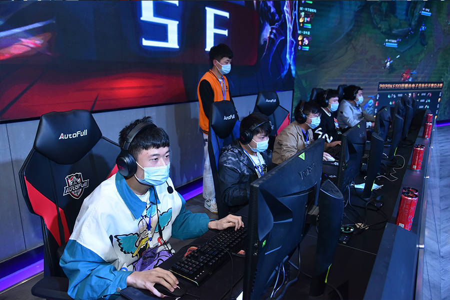 季表现极为 季表现极为