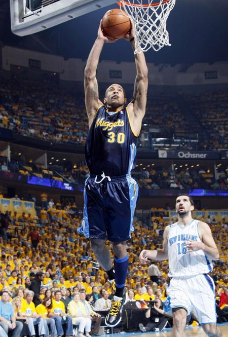 让选手在竞 让选手在竞